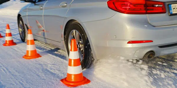 Winterreifentest: Auto Bild vergleicht das Bremsvermögen von Winterreifen